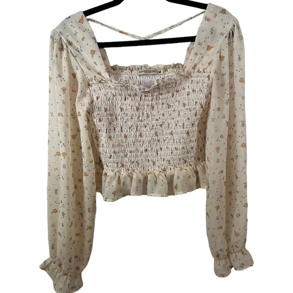 Chance and‎ Fate Smocked Cropped Sheer Sleeved Blouse with floral pattern - Picture 1 of 4